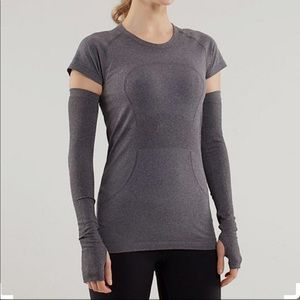 Lululemon Grey Run Swiftly Arm Warmers